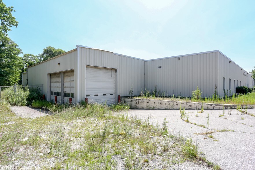 More Photos Of 1919 E US Highway 12, Michigan City Manufacturing For Lease