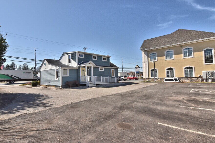 More Photos Of 18355 Coastal Hwy, Lewes Office For Lease