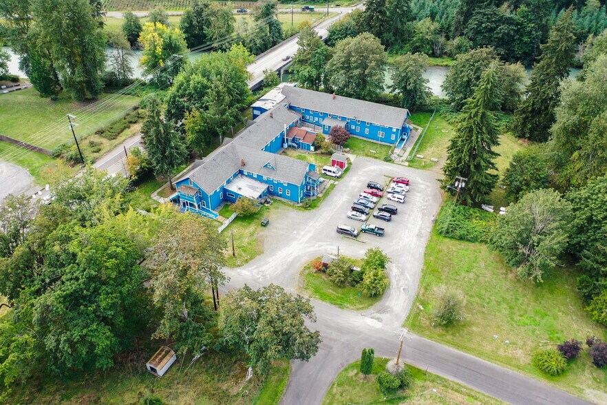 More Photos Of 9414 357th St, Roy Dormitory For Sale