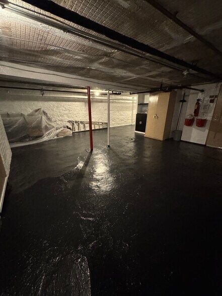 More Photos Of 1707 Stanhope St, Ridgewood Apartments For Sale