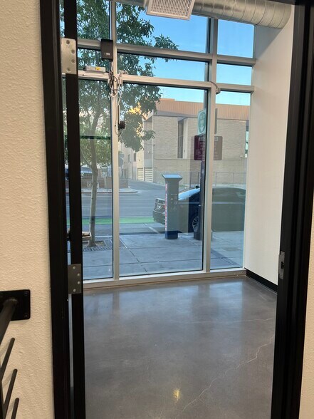 More Photos Of 353 E Bonneville Ave, Las Vegas Apartments For Sale