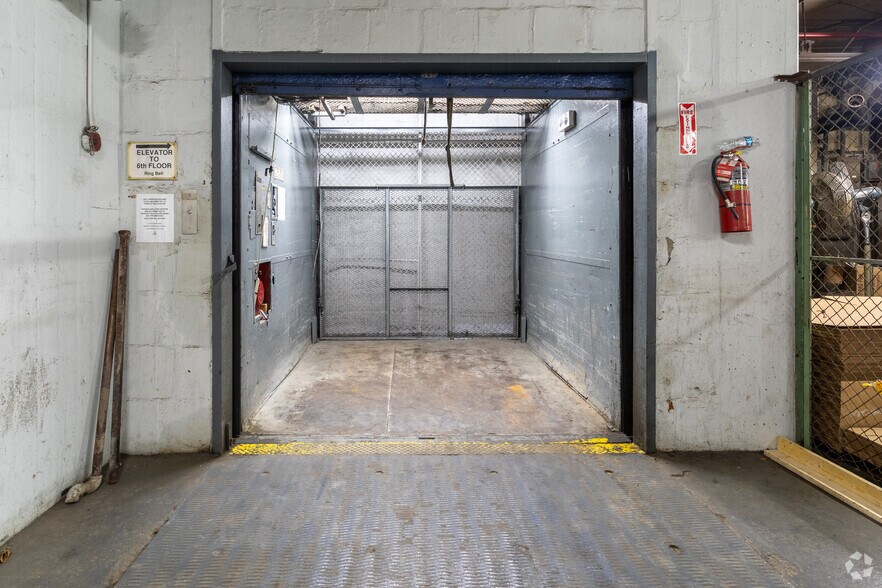 More Photos Of 184-10-184-60 Jamaica Ave, Jamaica Manufacturing For Lease