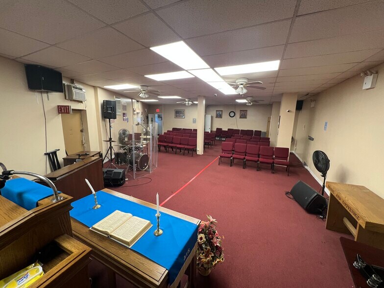 More Photos Of 303 E 98th St, Brooklyn Religious Facility For Sale