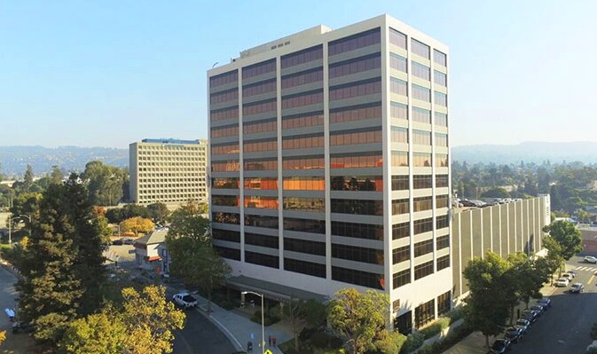 More Photos Of 3300 Webster St, Oakland Medical For Lease