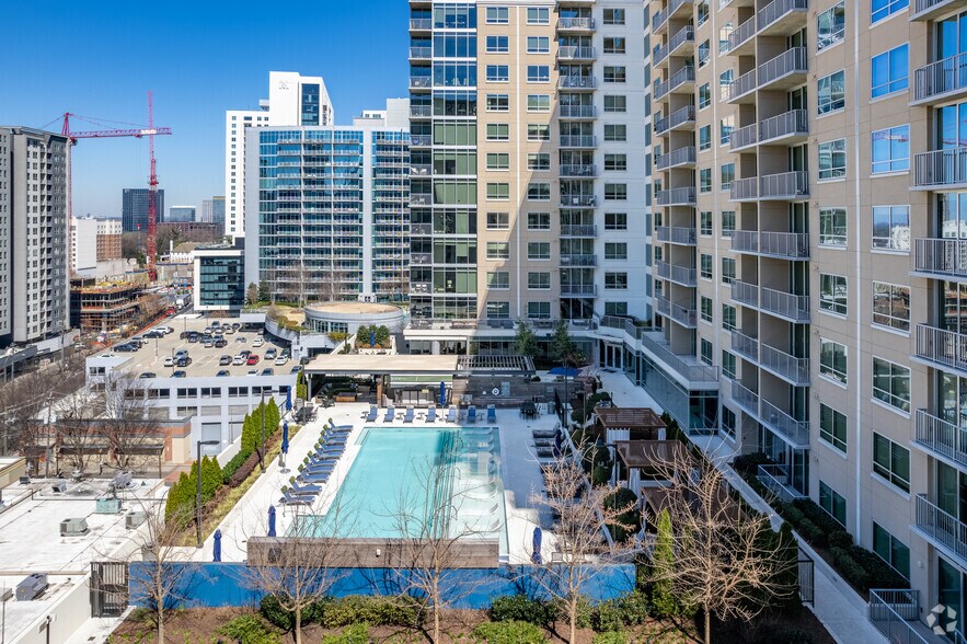 More Photos Of 880 W Peachtree St NW, Atlanta Apartments For Lease