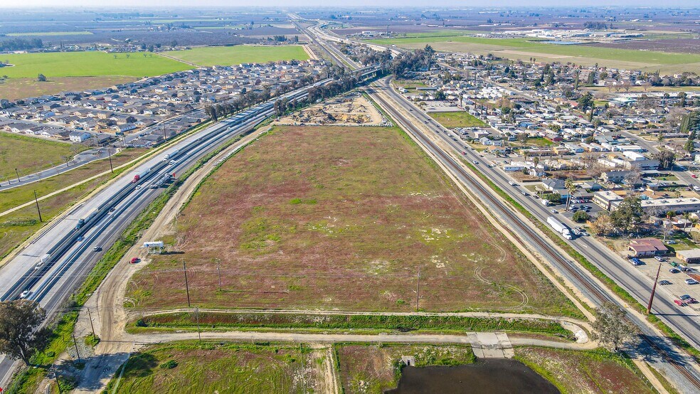 More Photos Of 1901 Sycamore Ave, Atwater Land For Lease