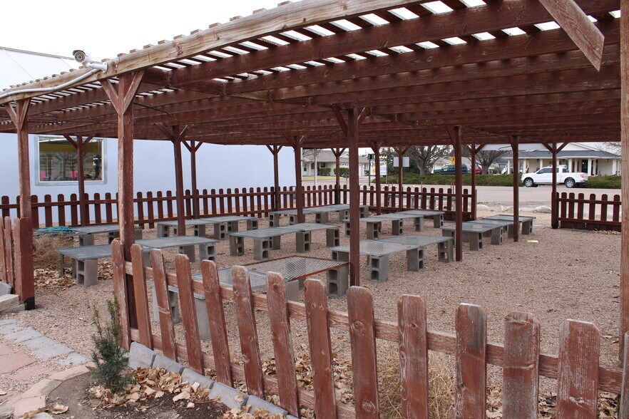 More Photos Of 242 S 9th St, Burlington Garden Center For Sale