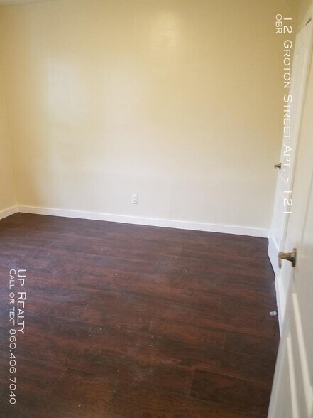 More Photos Of 12-16 Groton St, Hartford Apartments For Sale