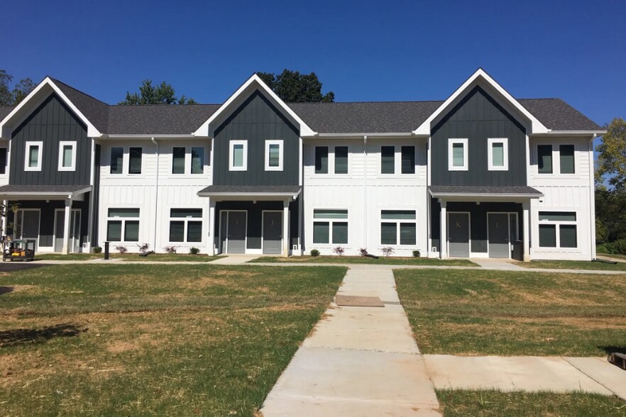 More Photos Of 1351 N Hanley Rd, University City Apartments For Sale