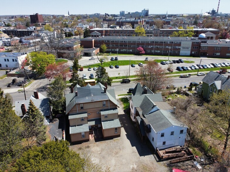 351 Clinton Ave, Bridgeport, CT 06605 Multifamily For Sale