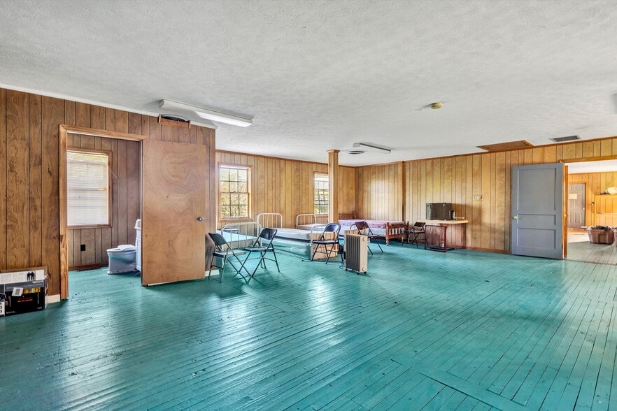 More Photos Of 11738 Leesville Rd, Lynch Station Religious Facility For Sale