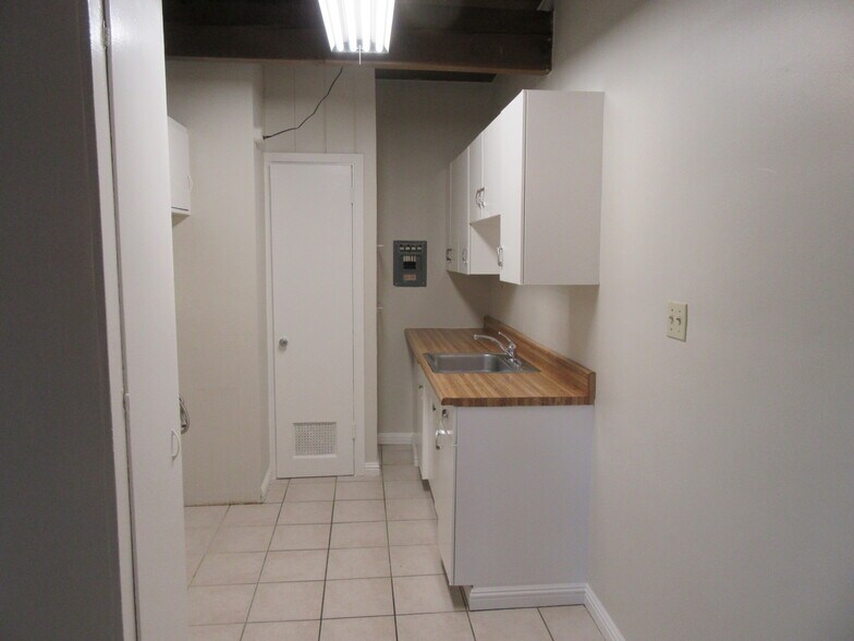 More Photos Of 310 Gladys Ave, Mountain View Apartments For Sale