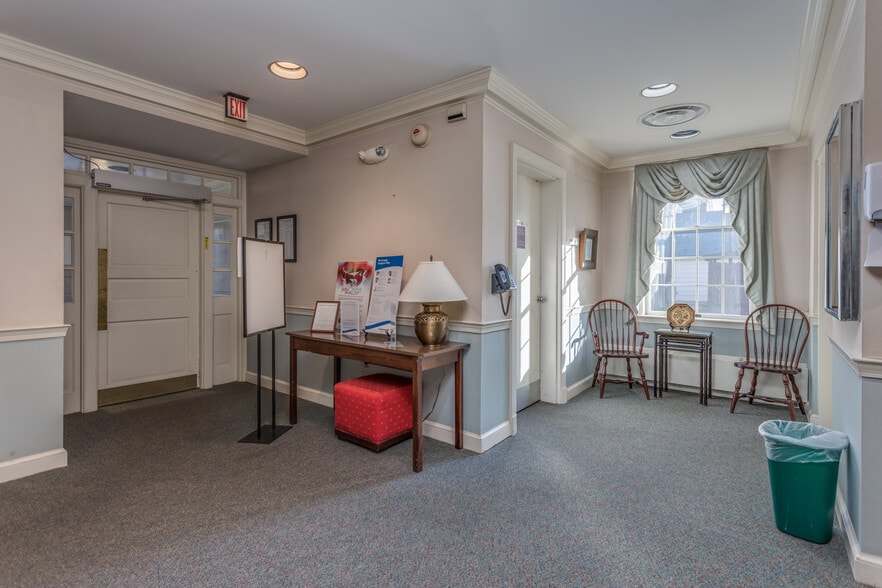 More Photos Of 20 S Stewart St, Winchester Medical For Sale