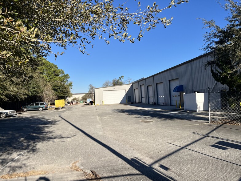 More Photos Of 136 Harley Rd, Wilmington Industrial For Sale