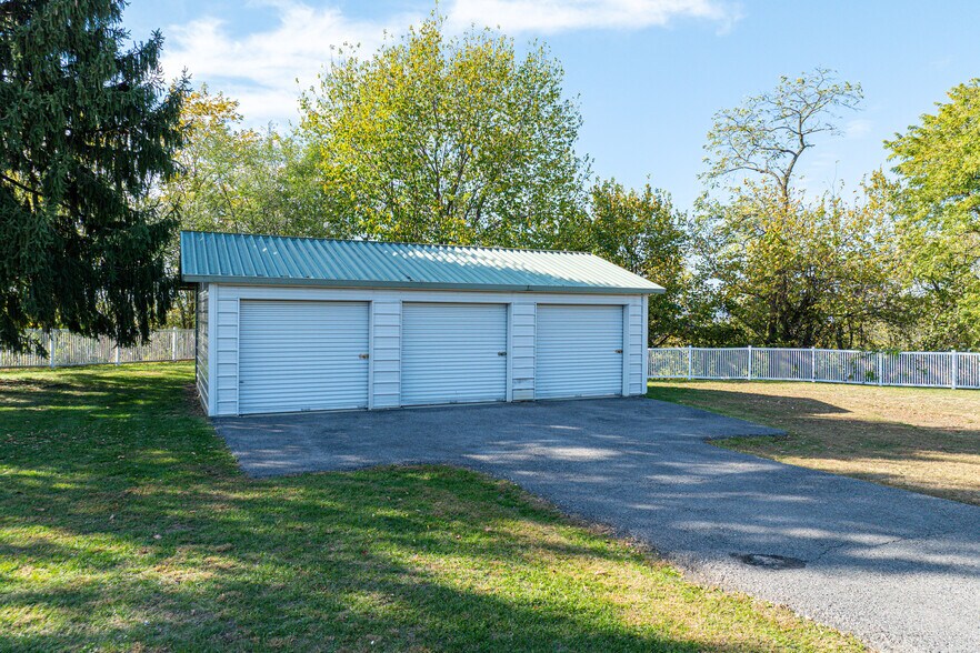 More Photos Of 1400 Ingham St, Pittsburgh Office For Sale