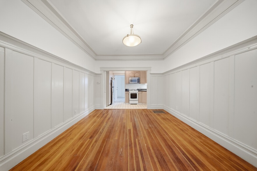 More Photos Of 561 Minna St, San Francisco Multifamily For Sale