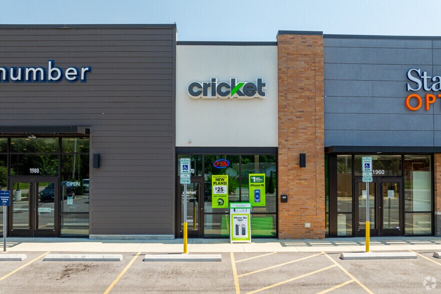 More Photos Of 1980 N National Rd, Columbus Storefront Retail Office For Sale