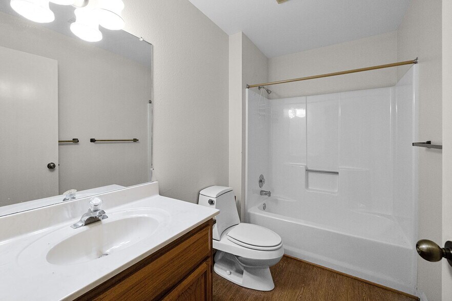 More Photos Of 1071 FM 2673, Canyon Lake Specialty For Sale