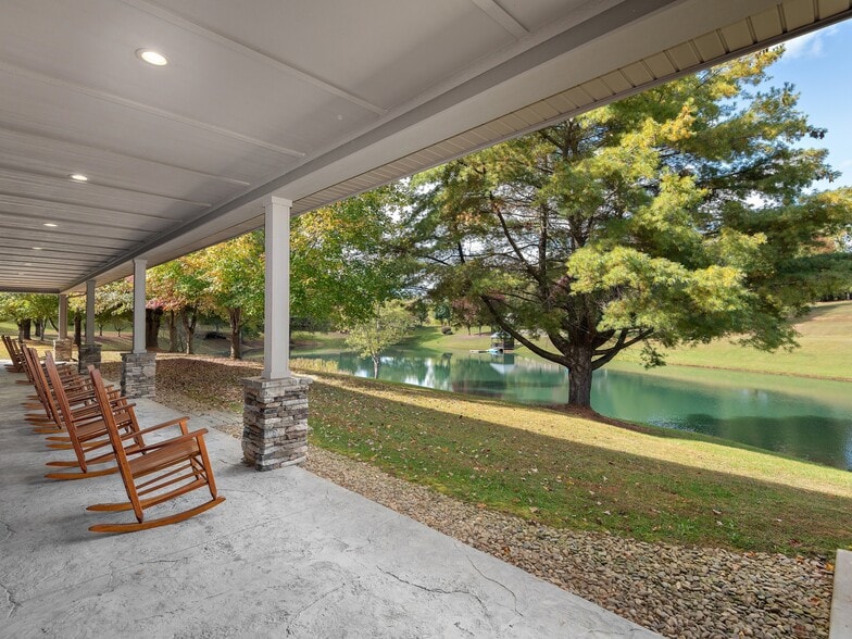 More Photos Of 355 Johnson Dr, Canton Specialty For Sale