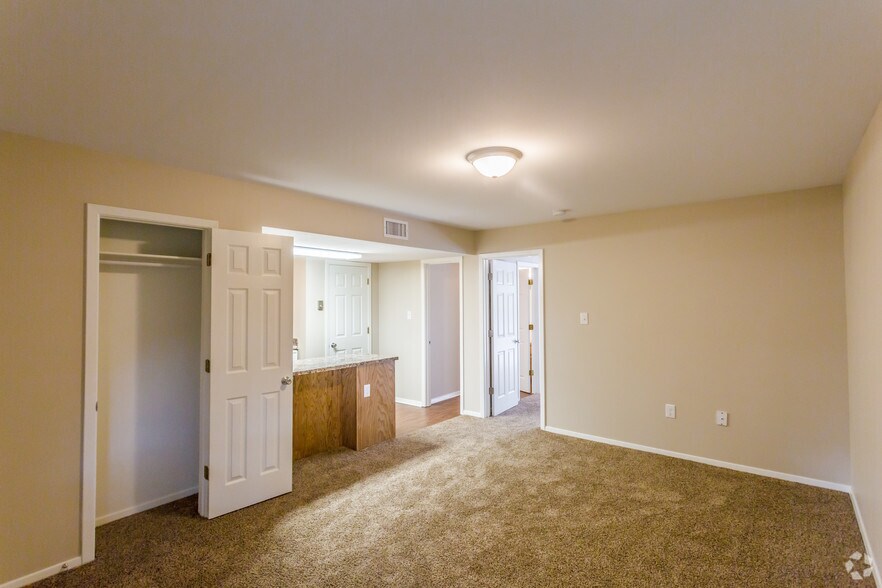 More Photos Of 1701 Skyline Dr, North Little Rock Multifamily For Sale