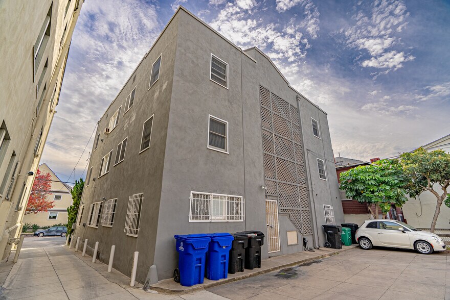 More Photos Of 128 Kalmia St, San Diego Apartments For Sale
