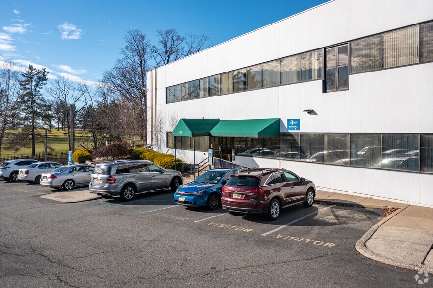 More Photos Of 347 Mount Pleasant Ave, West Orange Medical For Lease