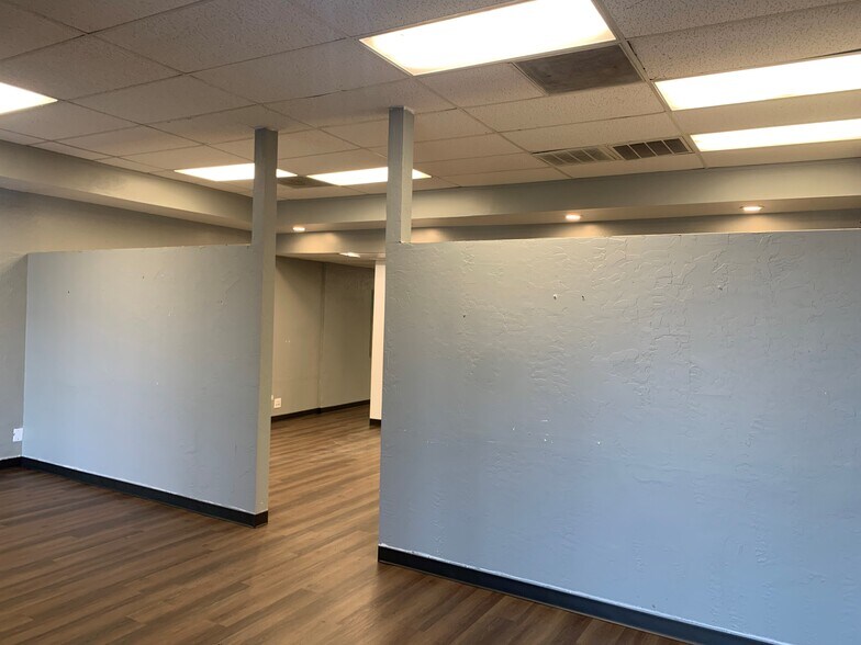 More Photos Of 3061 W Apache Trl, Apache Junction Storefront For Lease