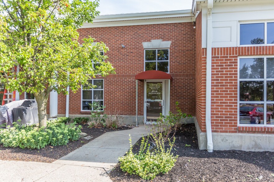 More Photos Of 100 Sylvan Pky, Amherst Medical For Lease