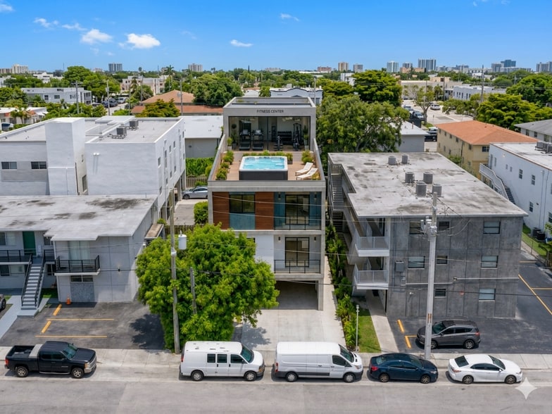 Primary Photo Of 718 SW 4th St, Miami Land For Sale