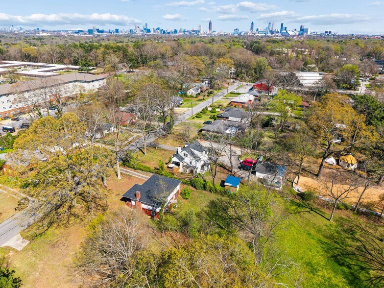 More Photos Of 1860 Penelope Rd NW, Atlanta Hospitality For Sale