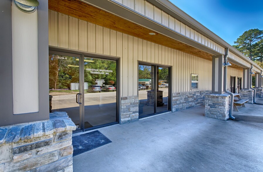 More Photos Of 1274 Blake Rd, Conroe Office For Lease