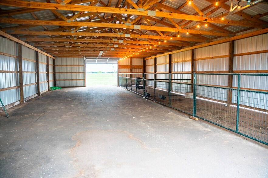 More Photos Of 1002 Old 66 Rd, Hydro Land For Sale