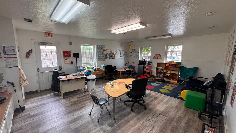 More Photos Of 13233 W Little York Rd, Houston Daycare Center For Lease