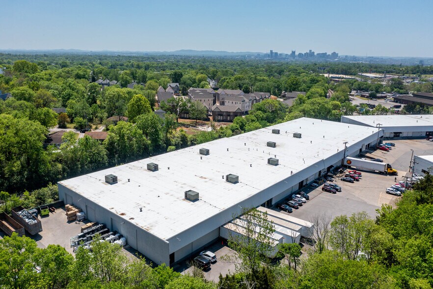 More Photos Of 3310-3422 Ambrose Ave, Nashville Unknown For Lease