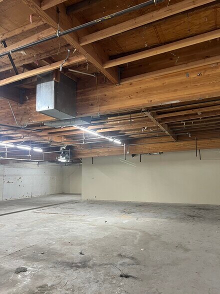 More Photos Of 4240 Hallmark Pky, San Bernardino Medical For Sale