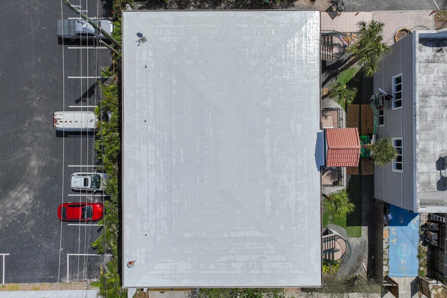 More Photos Of 811 SE 8th Ave, Deerfield Beach Office For Lease