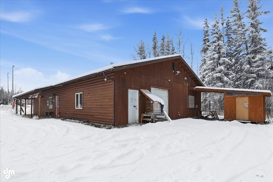 More Photos Of 32630 June Dr, Sterling Storefront For Sale