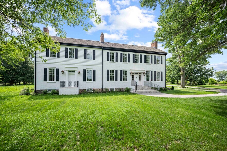 More Photos Of 1975 Georgetown Rd, Paris Lodge Meeting Hall For Sale