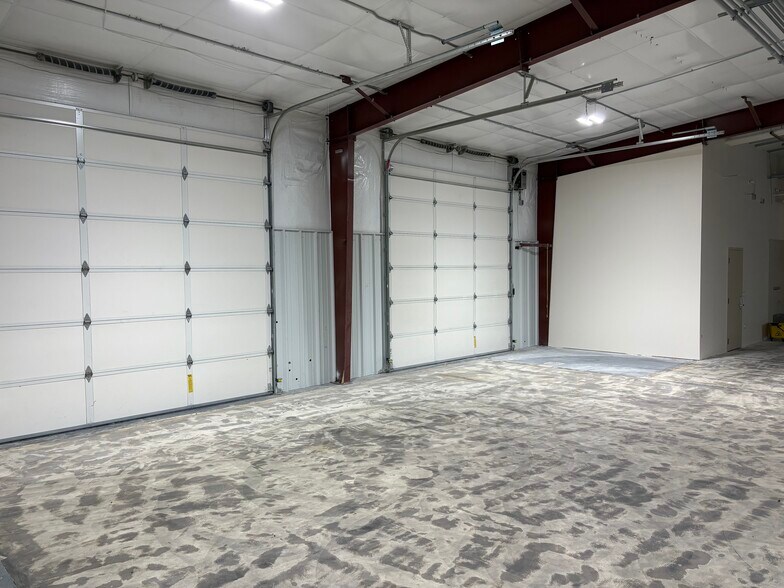 More Photos Of 5115 W Brinkley Rd, Kennewick Warehouse For Lease