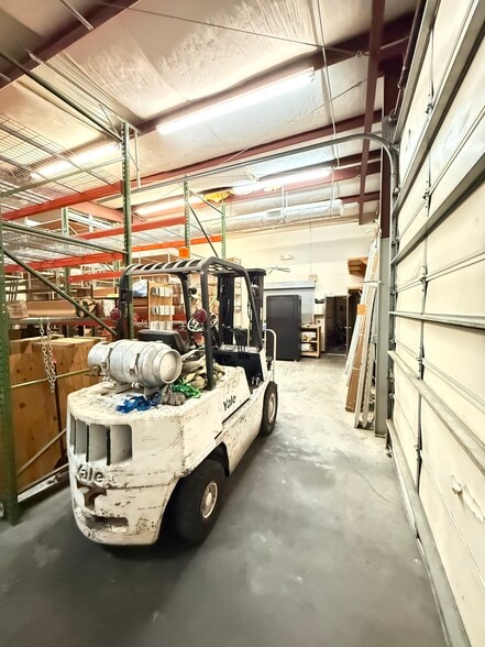 More Photos Of 3701 W International Speedway Blvd, Daytona Beach Light Distribution For Lease