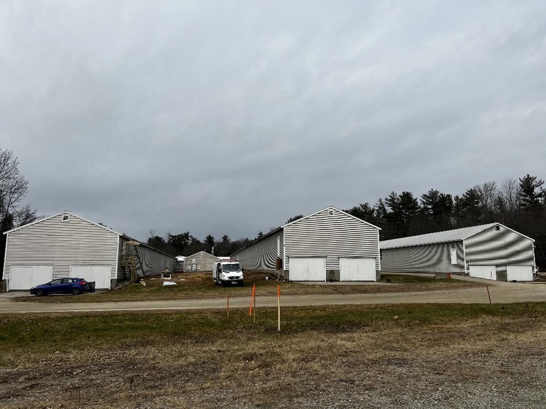 More Photos Of 212 Depot Rd, Auburn Light Distribution For Sale