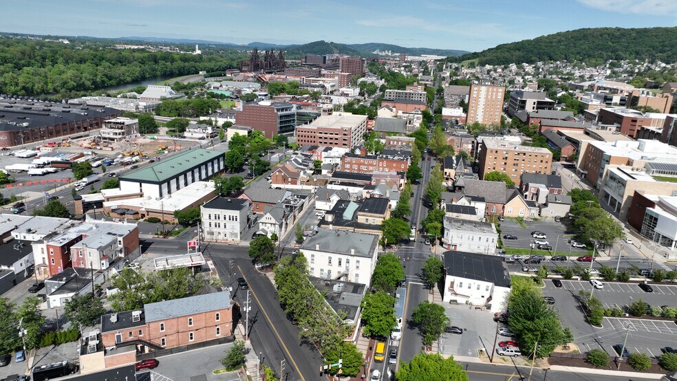 More Photos Of 217 Broadway, Bethlehem Restaurant For Lease