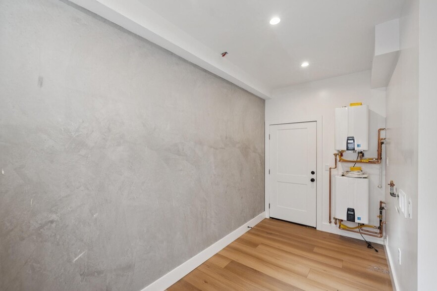 More Photos Of 253 5th Ave, San Francisco Apartments For Sale