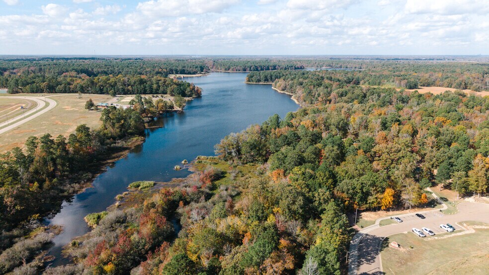 More Photos Of 6702 University Ave, Texarkana Apartments For Sale