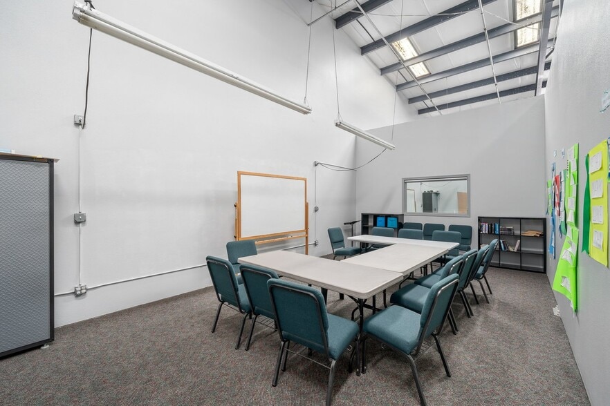 More Photos Of 2200 Golden Hill Rd, Paso Robles Warehouse For Sale