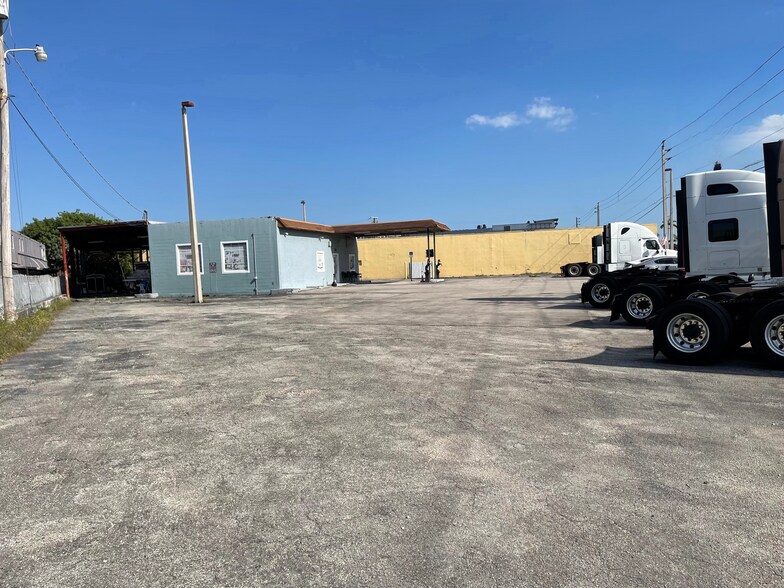 More Photos Of 3131 W Okeechobee Rd, Hialeah Auto Dealership For Sale