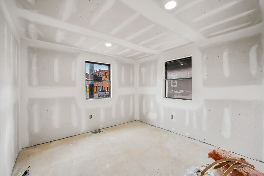 More Photos Of 114 W Church St, Marion Office Residential For Sale