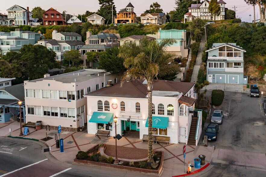 More Photos Of 200 Monterey Ave, Capitola Storefront Retail Office For Sale
