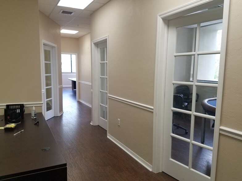 More Photos Of 9200 Bonita Beach Rd, Bonita Springs Coworking Space