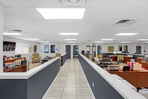 More Photos Of 3353 NW 74th Ave, Miami Industrial For Sale